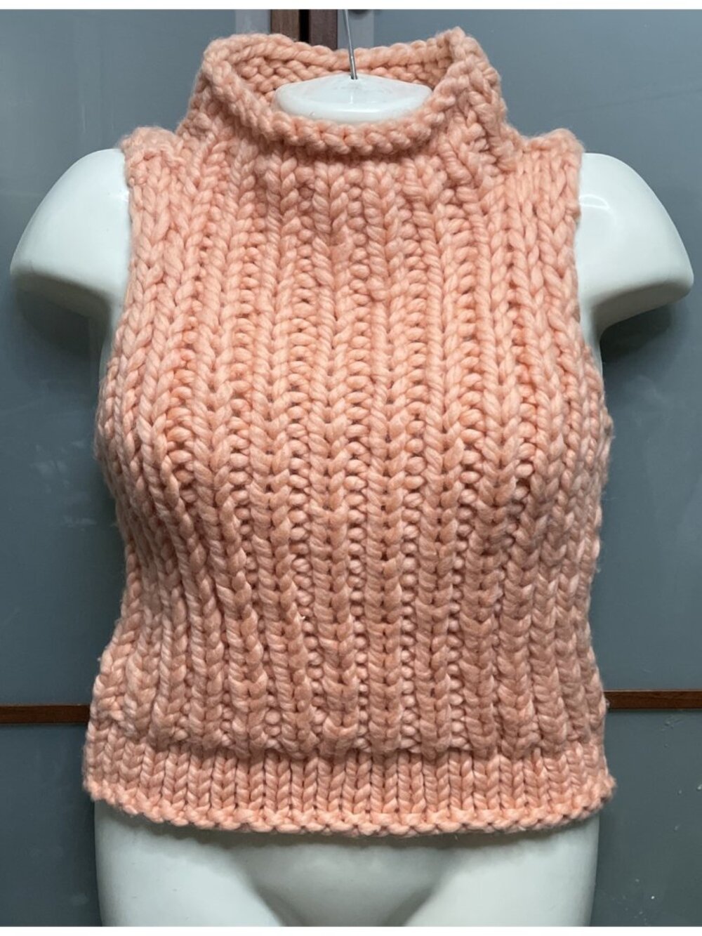 Bebe Vintage 90s Womens Small Wool Vest Pink Chunky Knit Crochet Sweater Cottage
